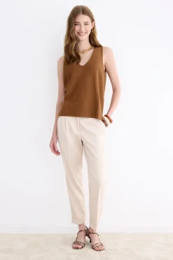 AKARI Caramel Top