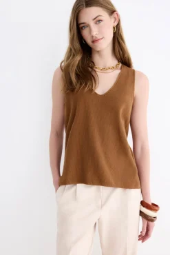 AKARI Caramel Top