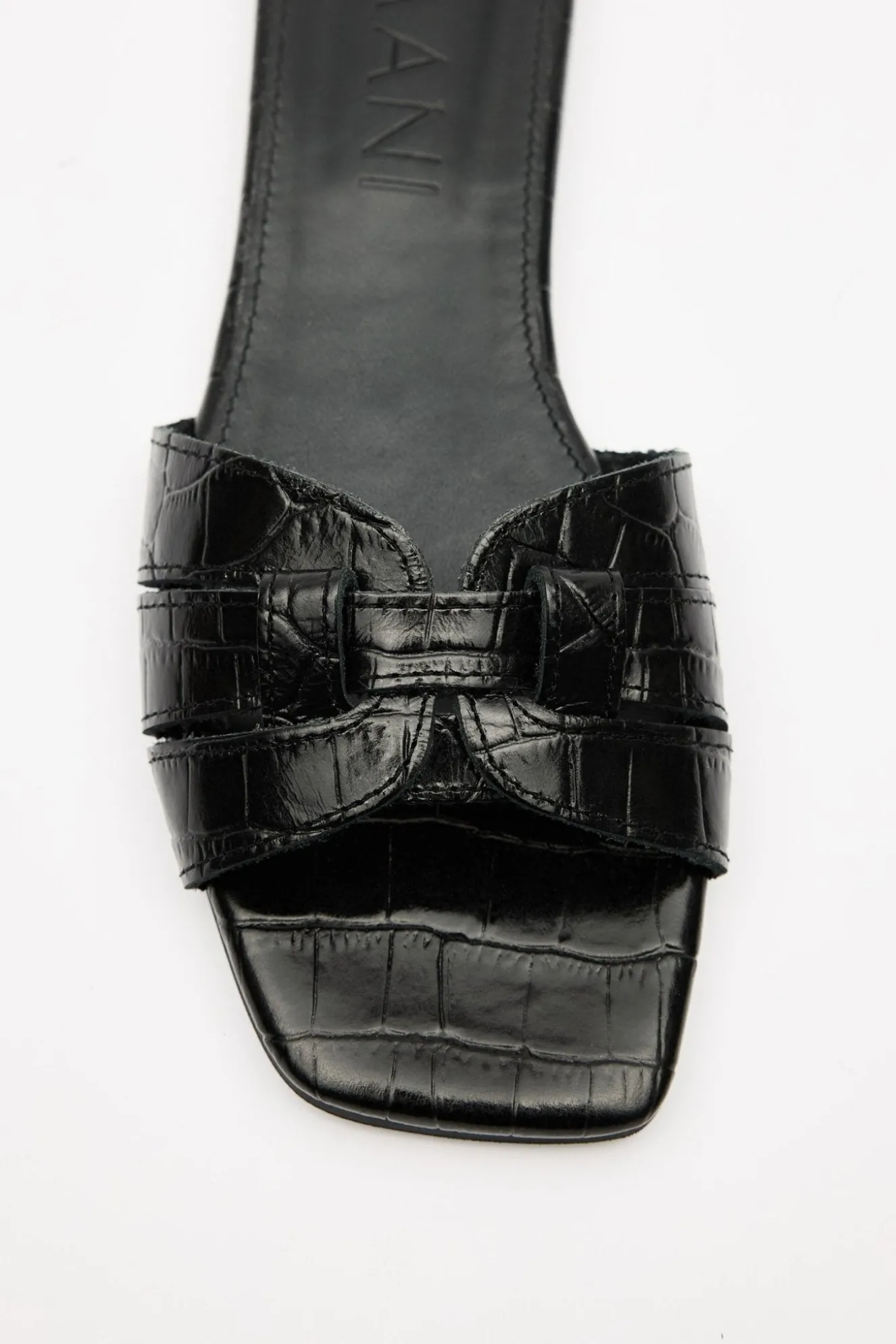 ALBA Sandal Coconut Black