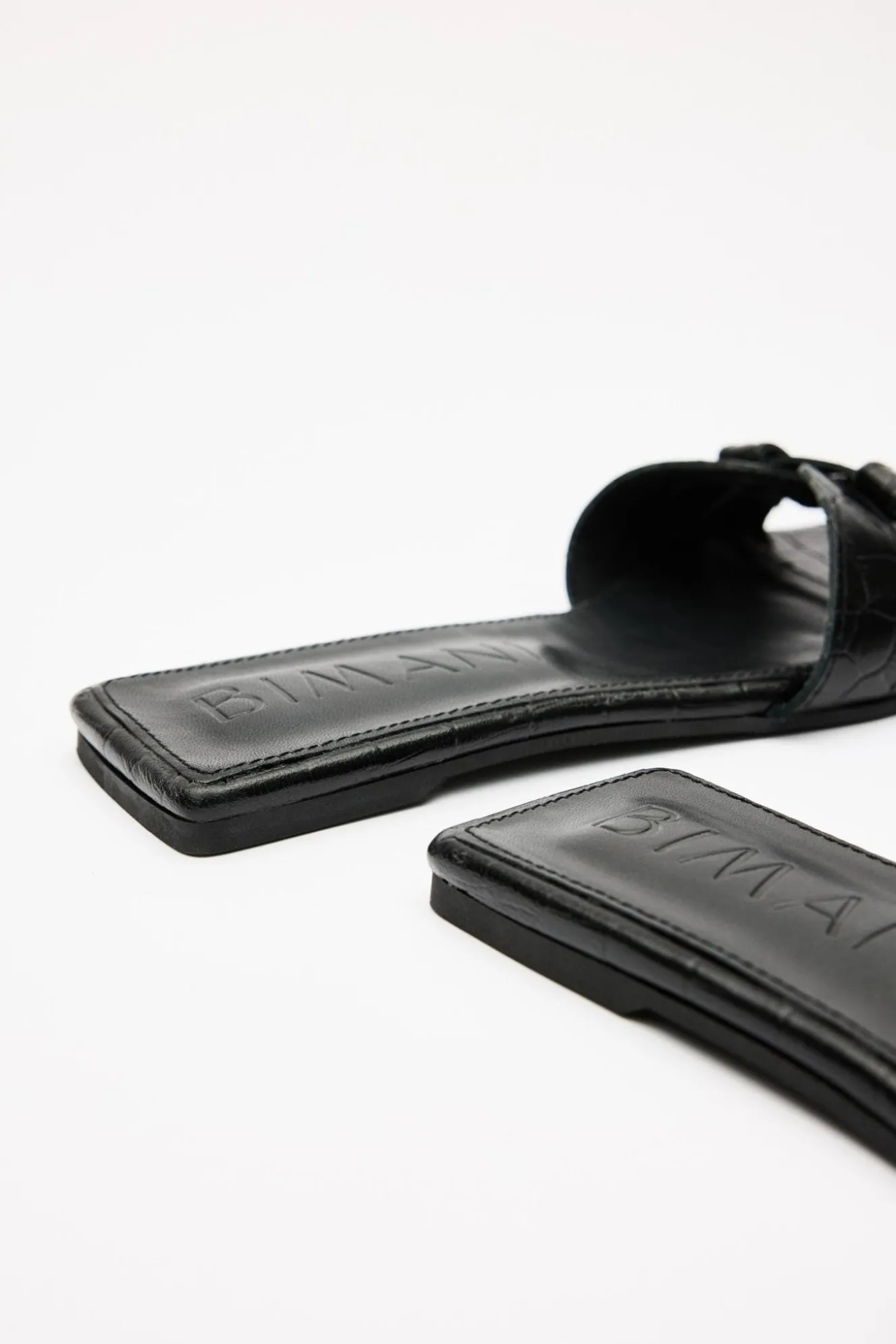 ALBA Sandal Coconut Black