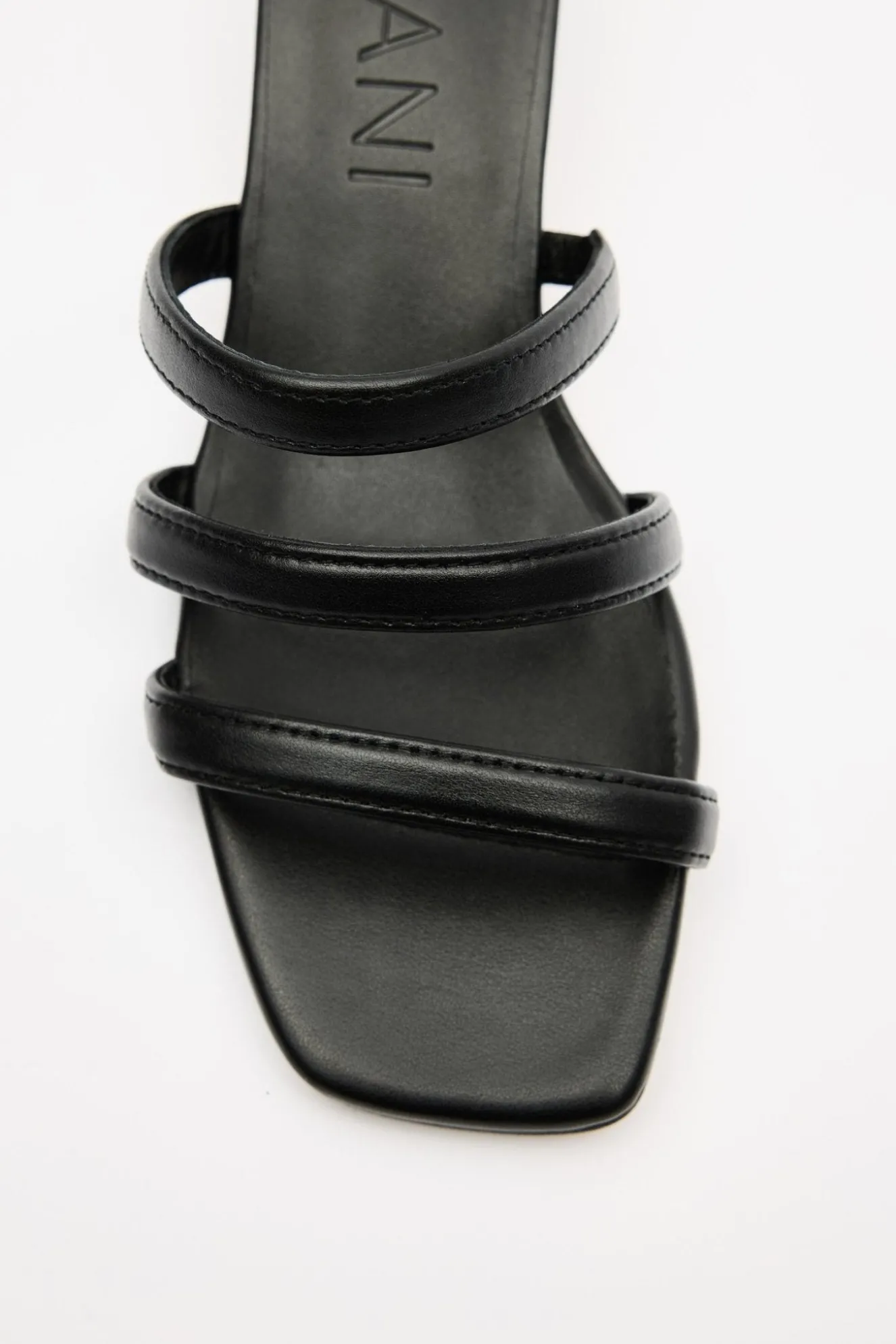 ANA MINI Black Sandal