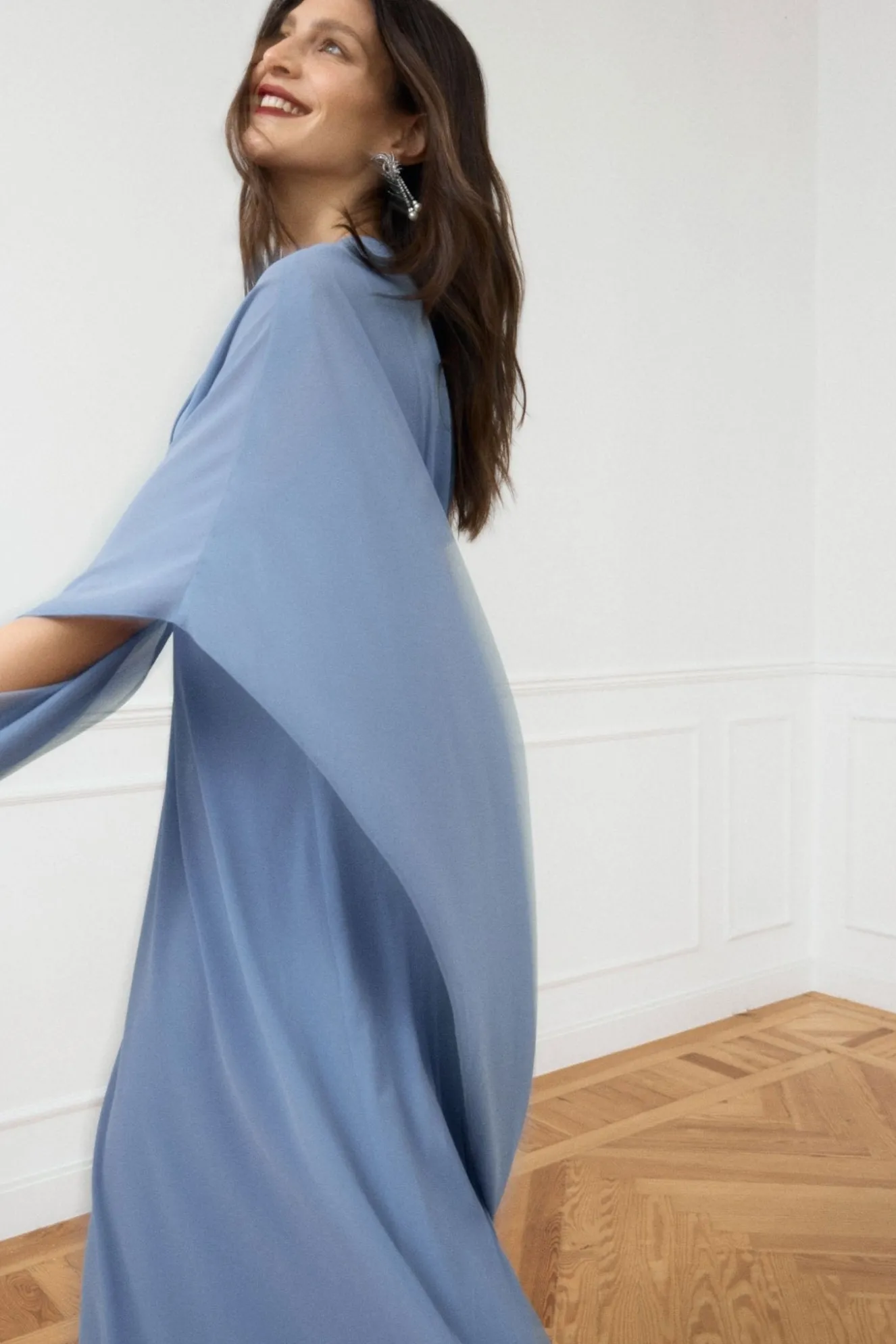 ANTURIO Stone Dress