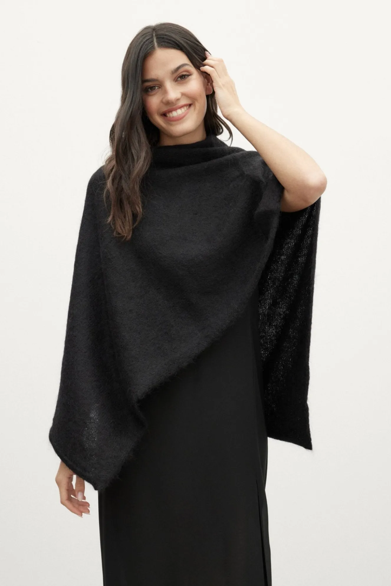 Black MOHAIR Poncho for Women - BIMANI