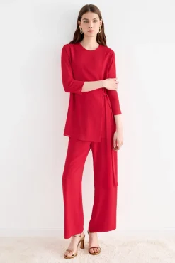 Blouse REMOVES Red