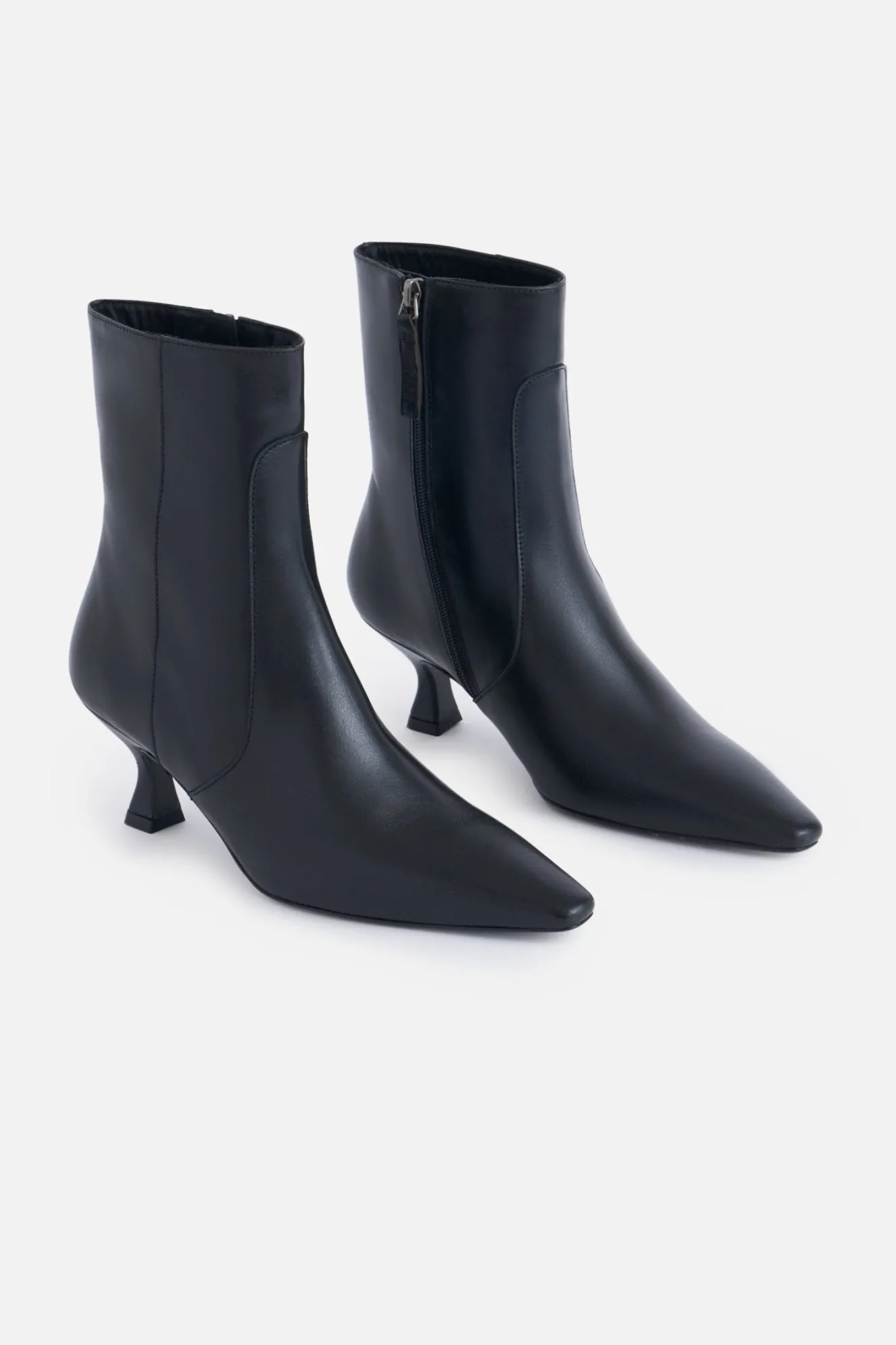 CAROLINA Black Boot