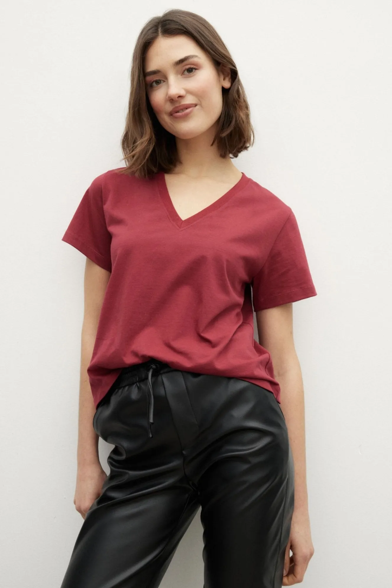 ELBA Burgundy T-shirt