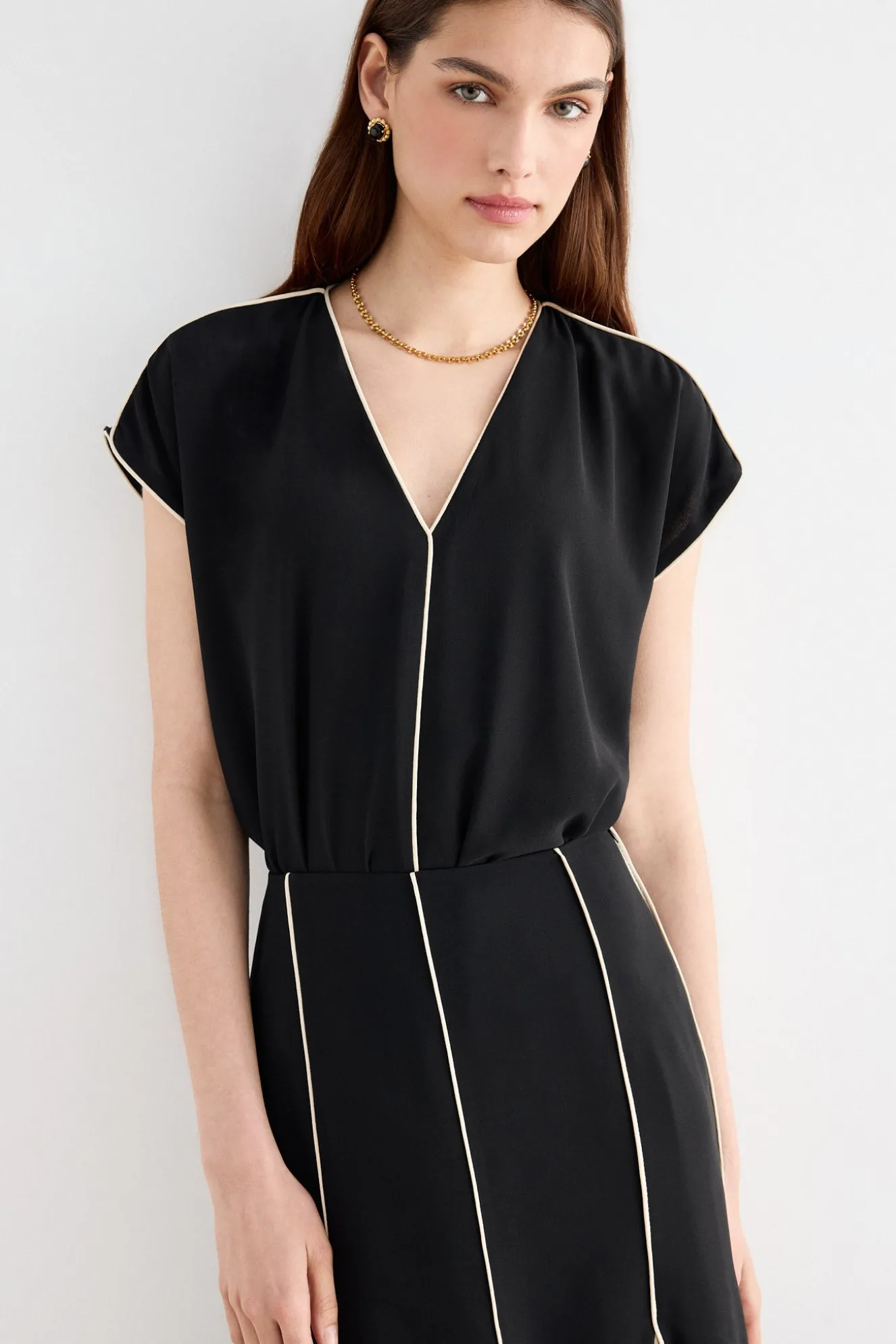 ELIANA Black Blouse