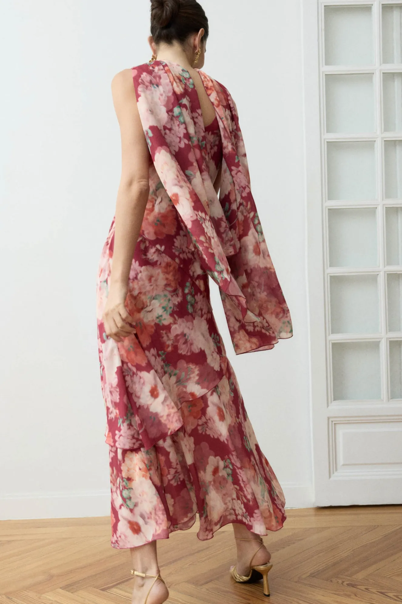 ERIN Print Rose Scarf