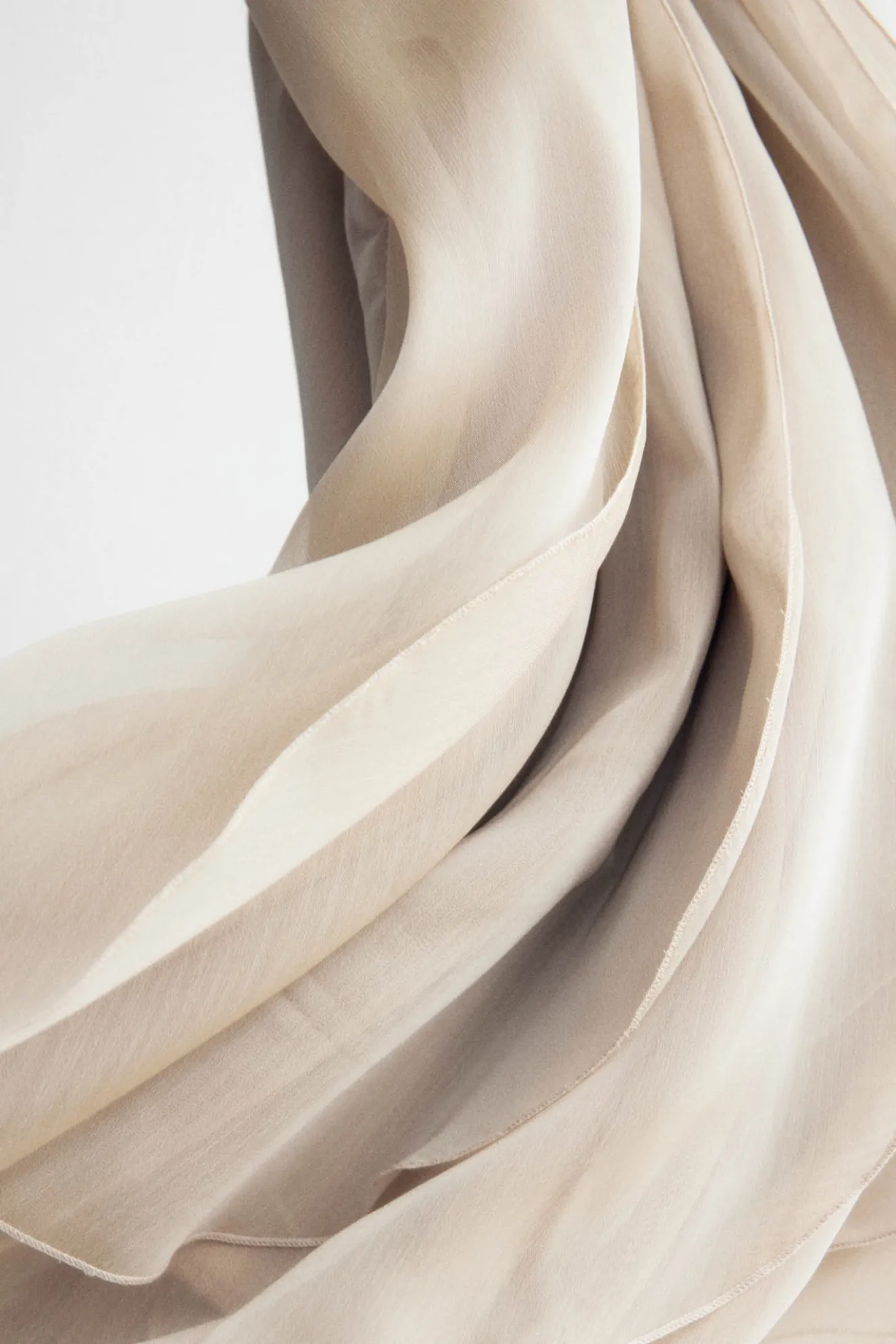 FROST Scarf Champagne