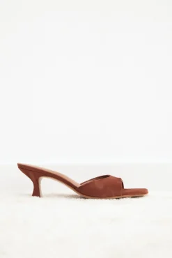 JUANA Camel Sandal