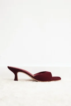 JUANA Wine Sandal