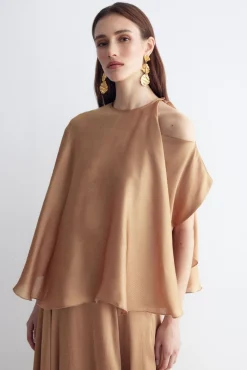 LAKELAND Gold Coat