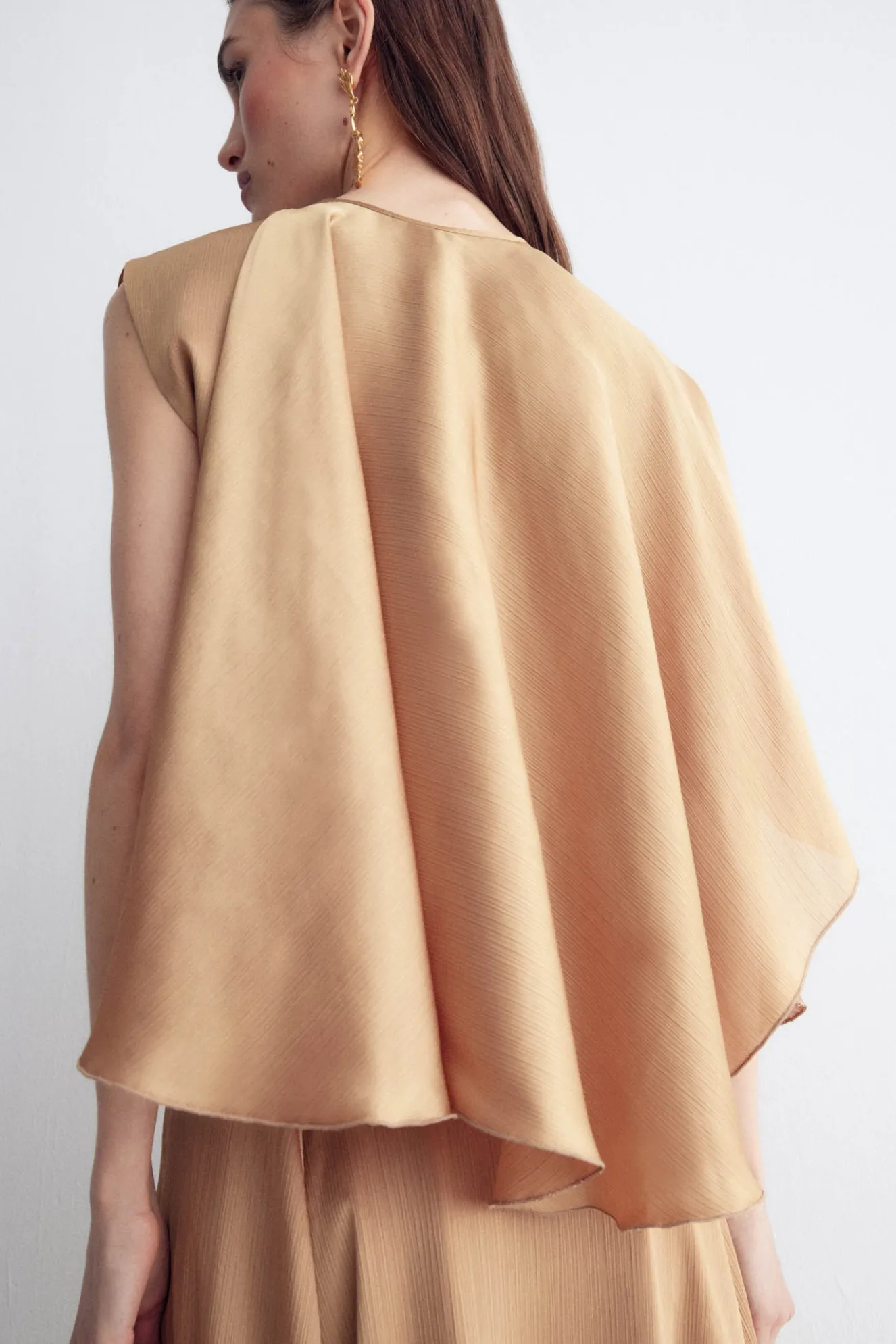 LAKELAND Gold Coat