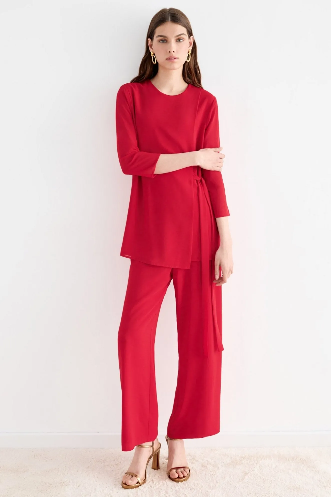 LEVANTE Red Pants