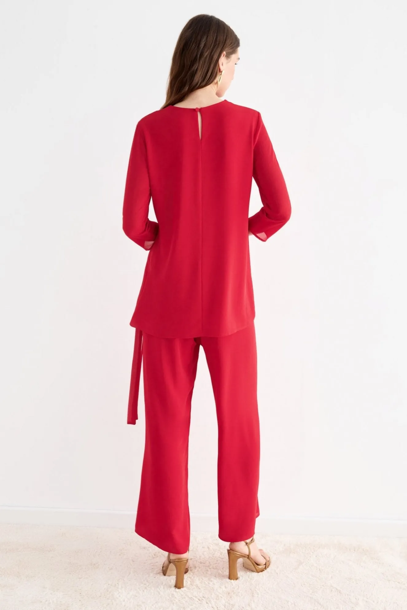 LEVANTE Red Pants