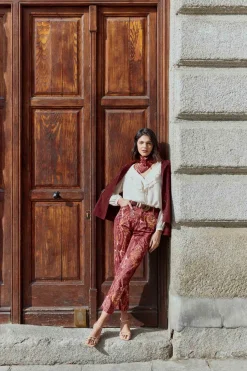 LONDON Print Burgundy Trousers