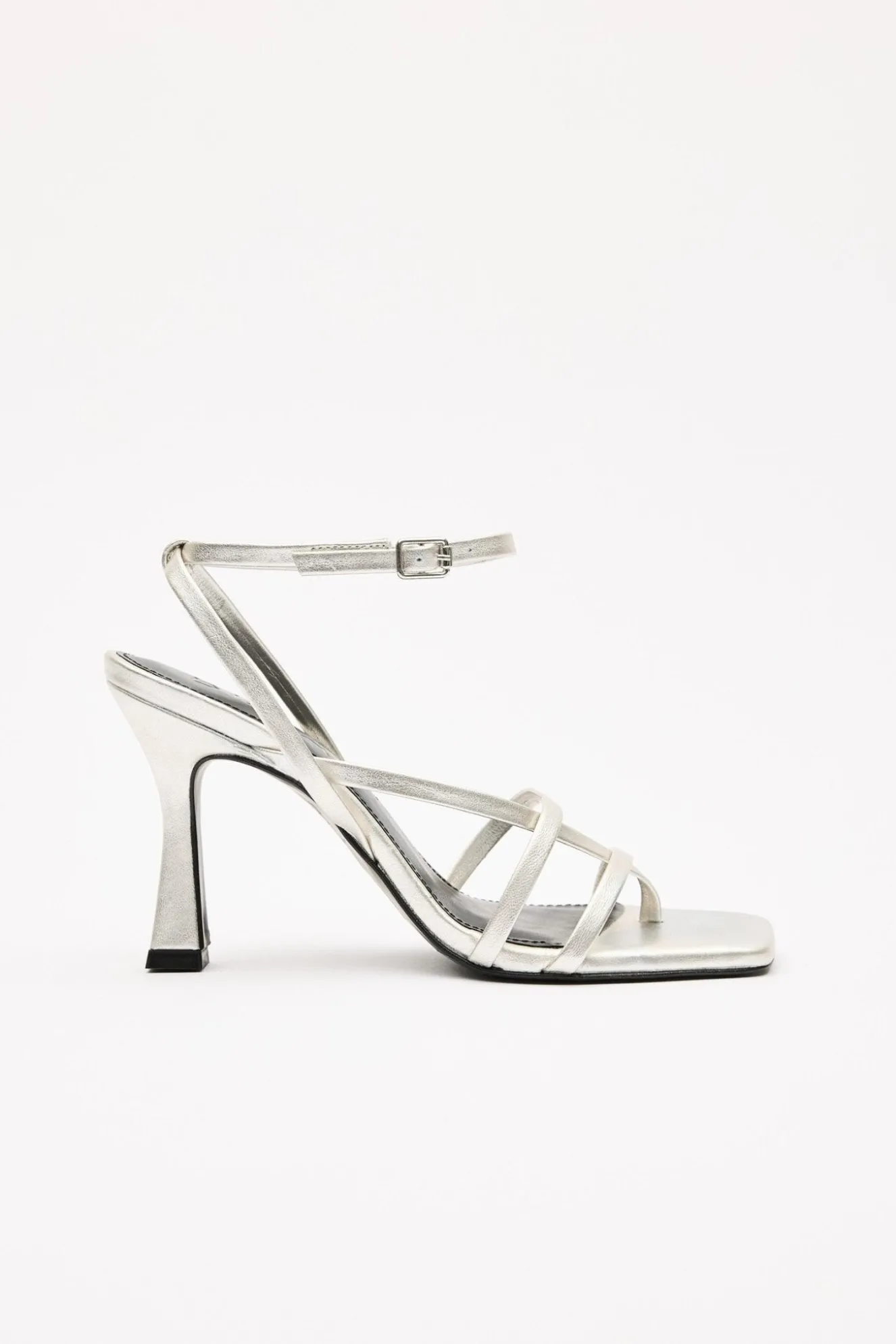 LUCIA Sandal Silver