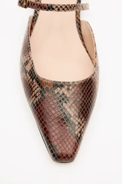 MARIETA Brown Shoe