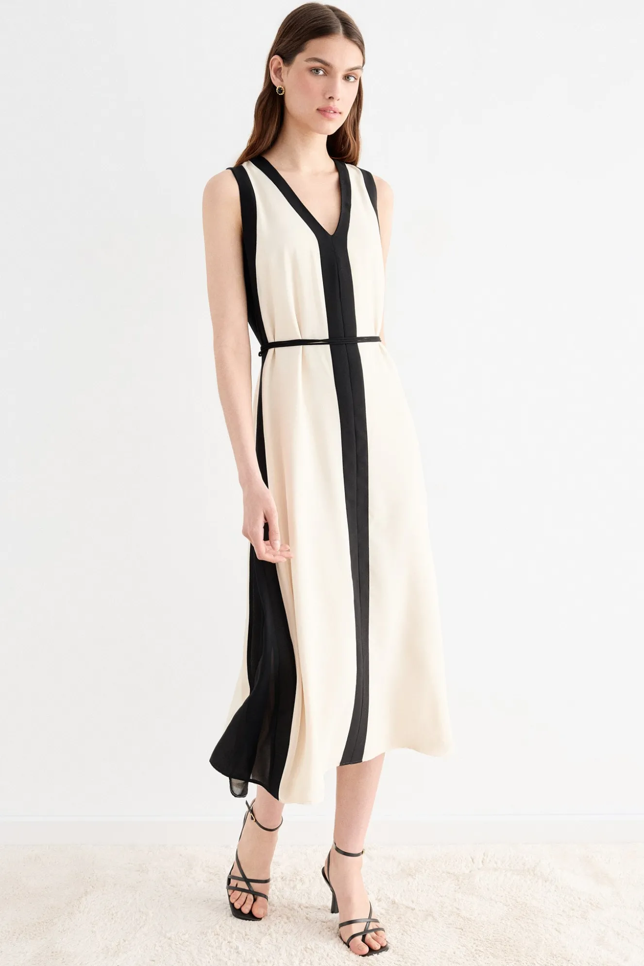 MONTAGNE Dress Black