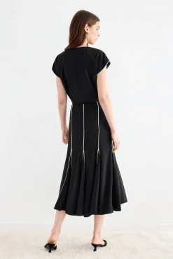 NOLI Black Skirt