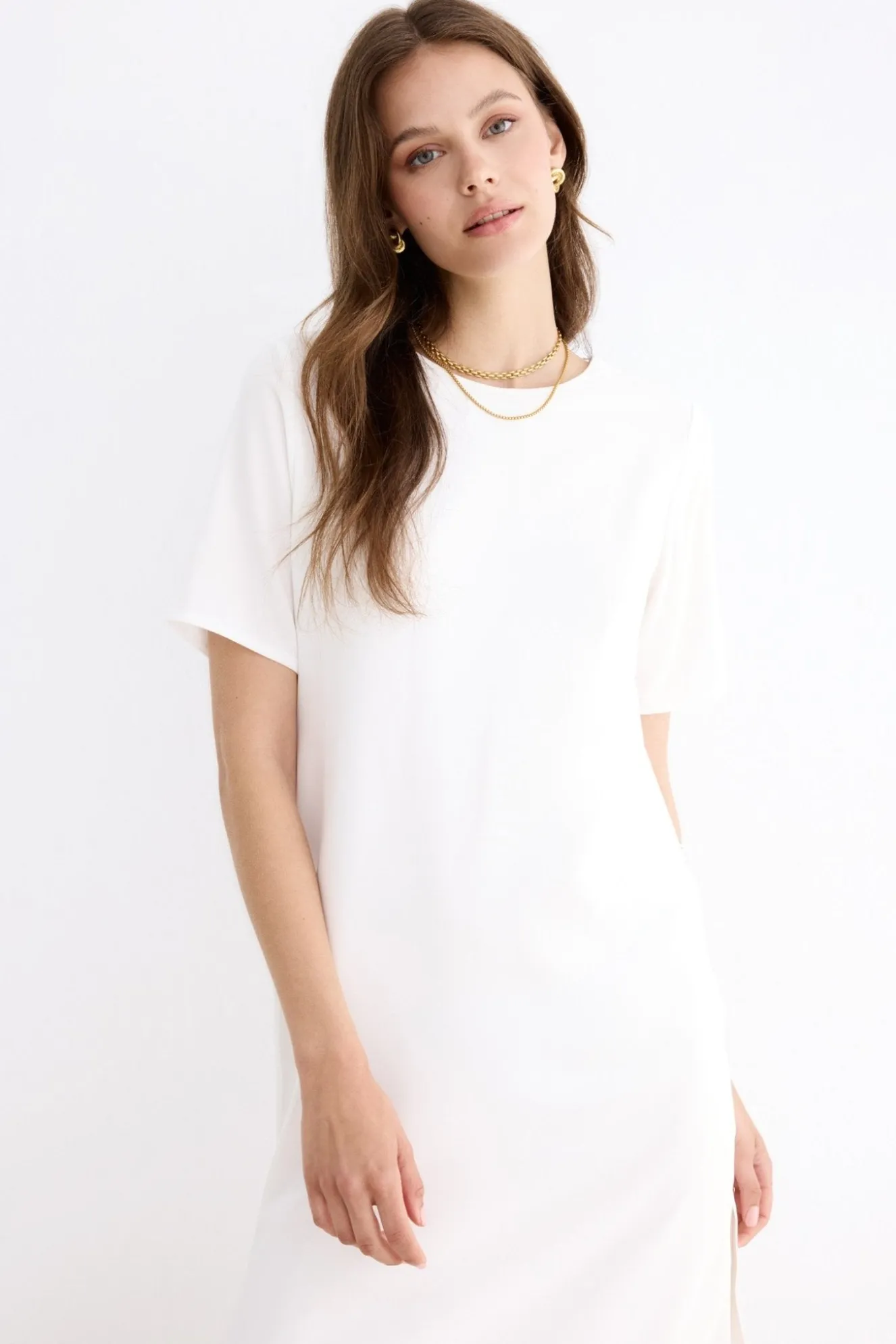 PIROPO White Dress