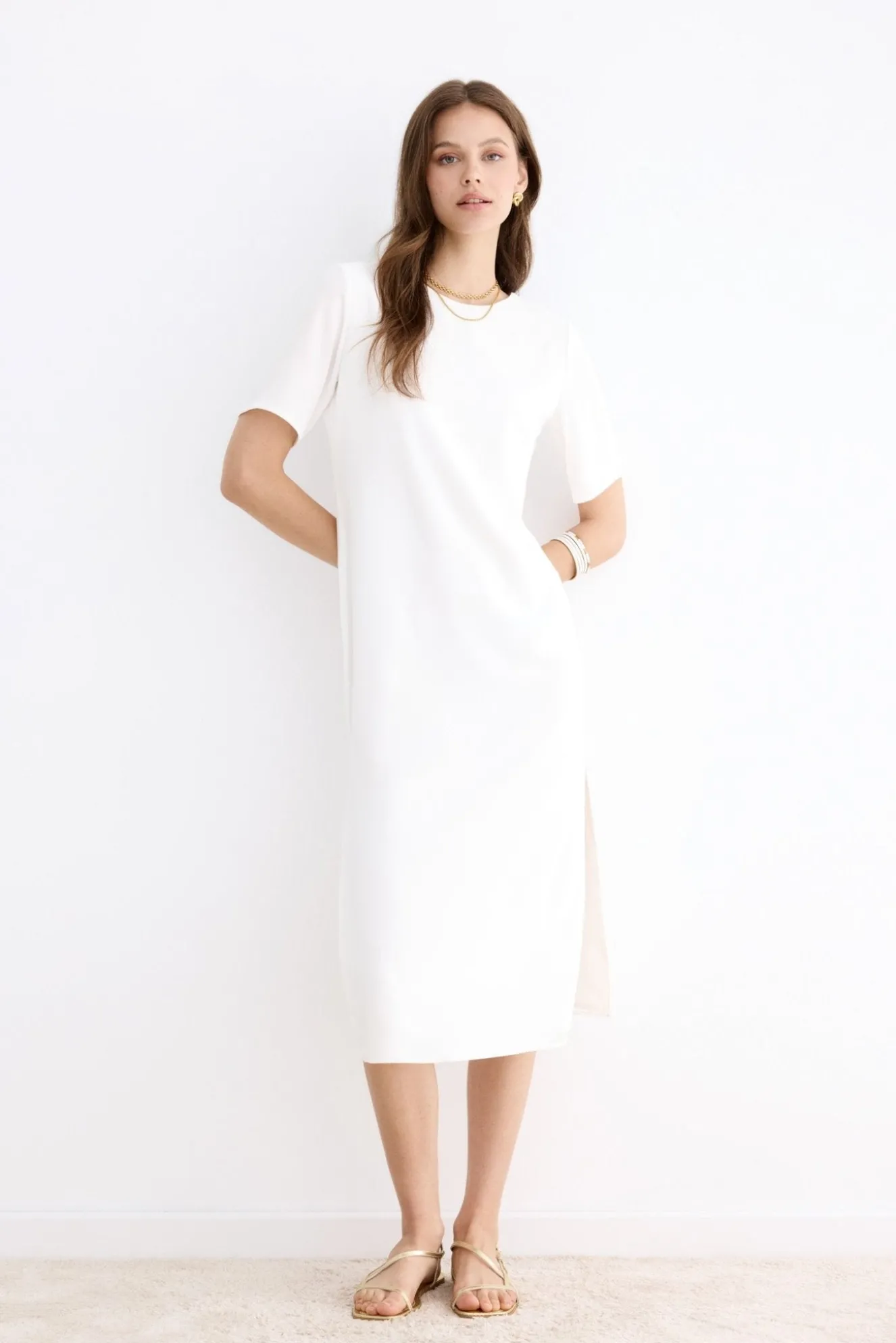 PIROPO White Dress