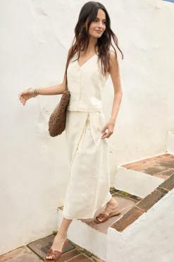 RASSA White Vest