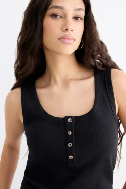 Top CAPRERA Black