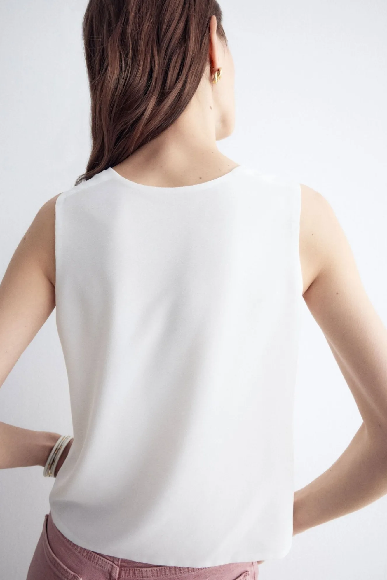 Top ZANZIBAR White
