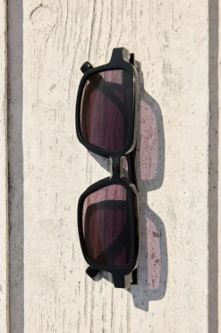 UTRECHT Sunglasses Black