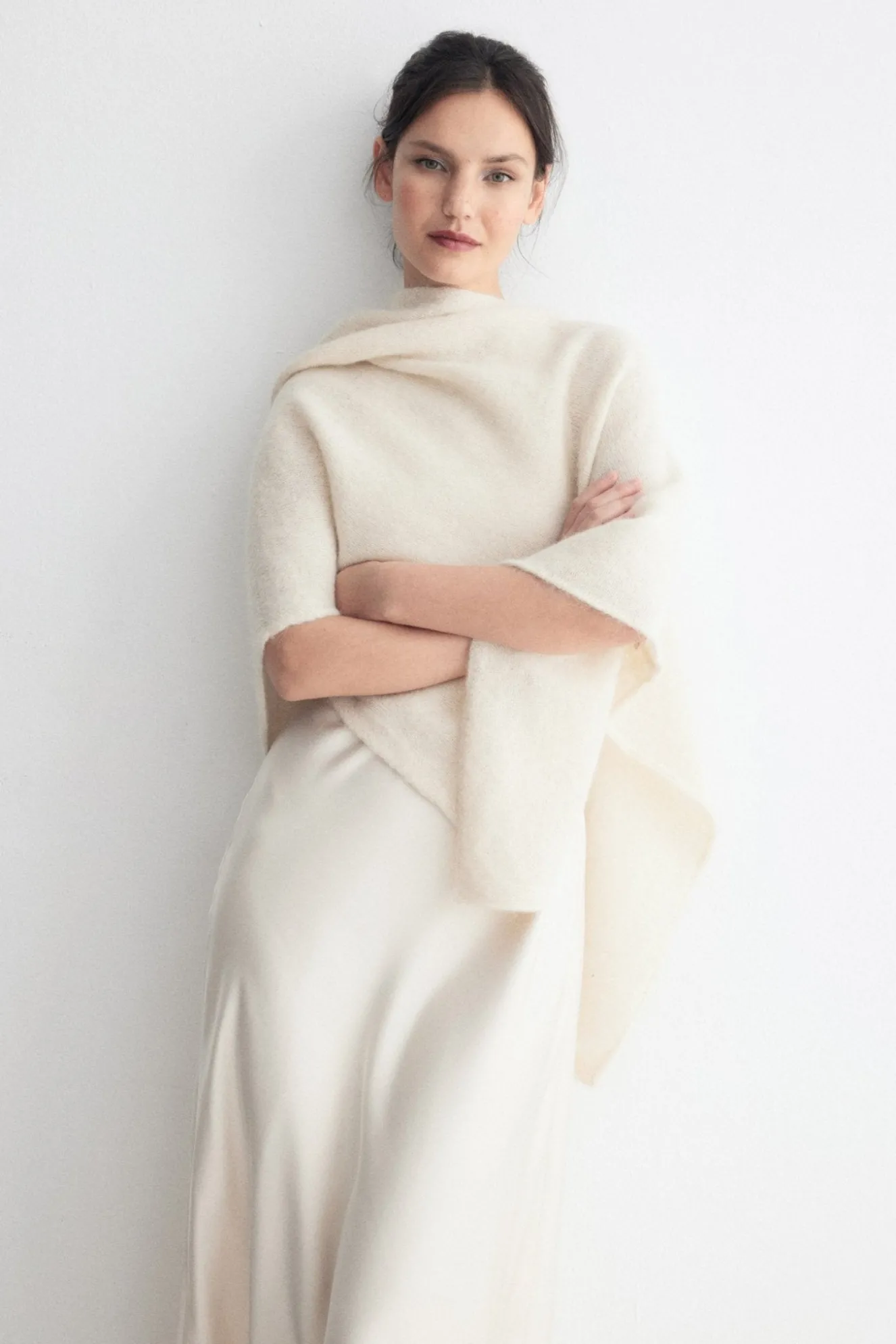 White MOHAIR Poncho for Women - BIMANI